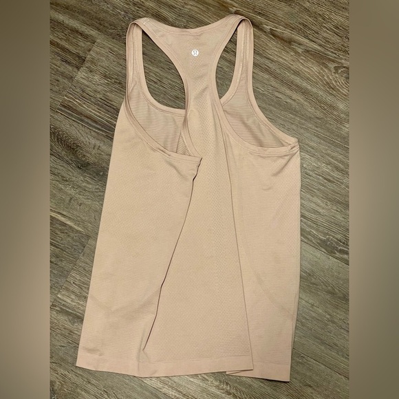 Lululemon | Swiftly Tech Racerback Tank Size 10 Yoga Running Athleisure Lounge - Picture 3 of 4